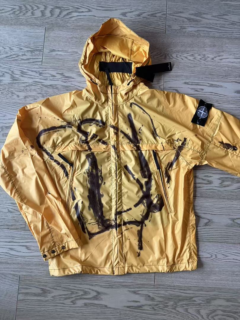 Other Thermochromic Jacket Collection - Image 14