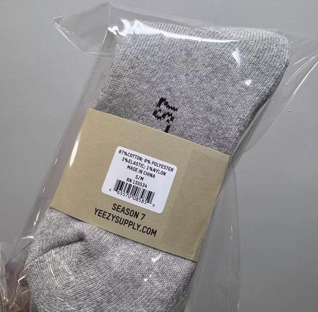 Accessiories Yeezy Calabasas Season 7 Socks - Image 16