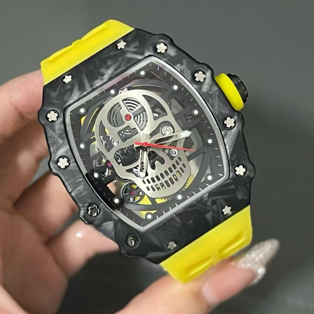 Chanel Luminous SKULL Watch Red Glow (Quite Heavy Good Quality)