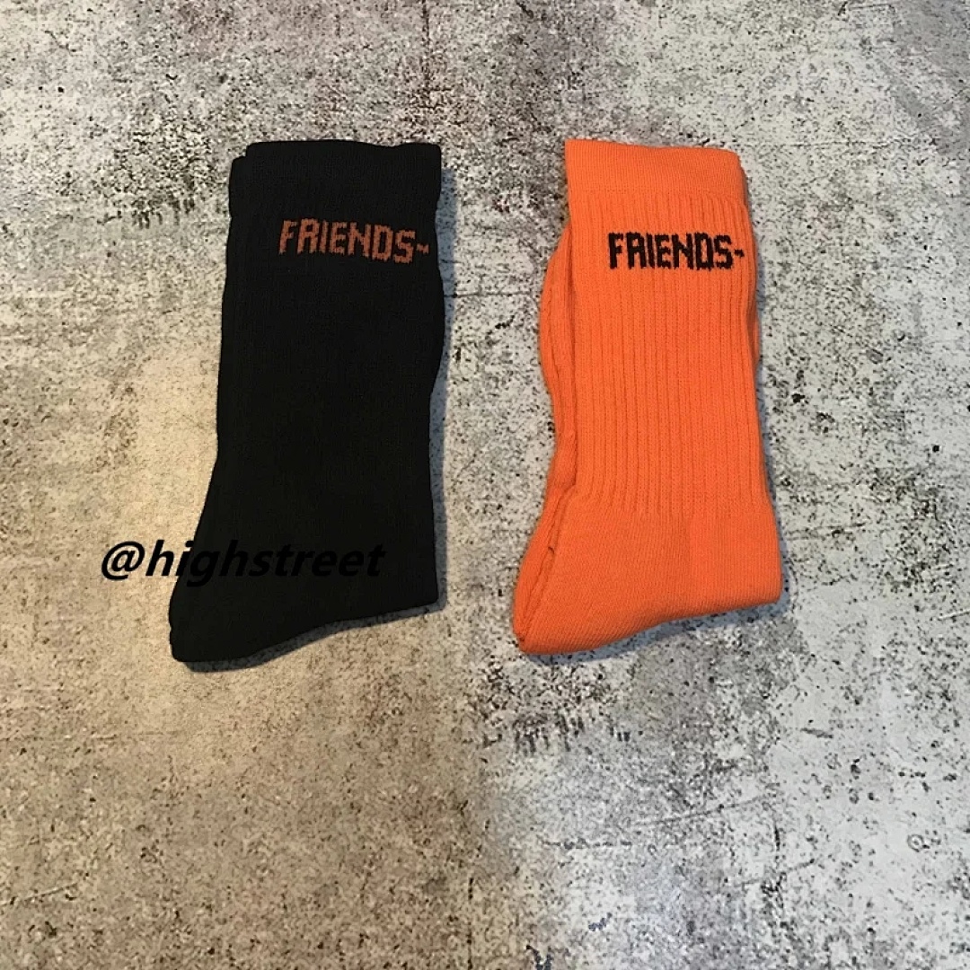 On Running Vlone Friends Soocks - Image 3