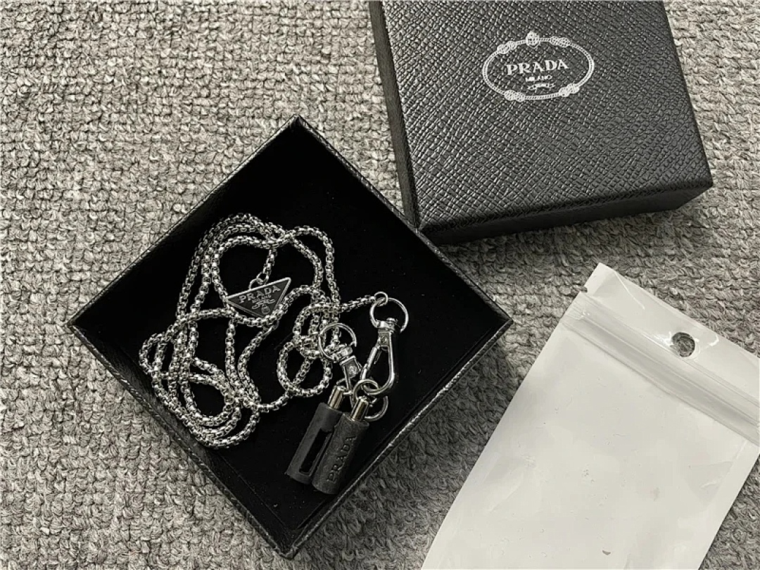 Chanel PRD Iphone Necklace - Image 3