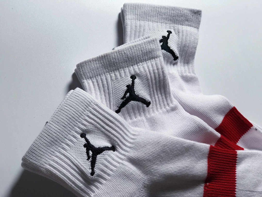 Accessiories AJ 3 Pairs Towel Short Cut Socks - Image 6