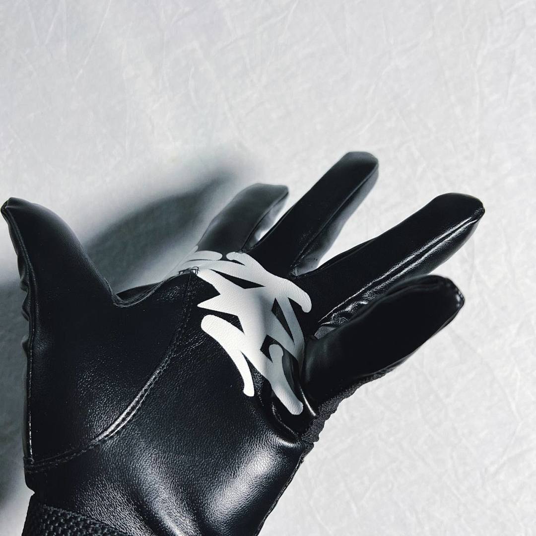 Hats CO Leather Glove Black With Packaing - Image 8