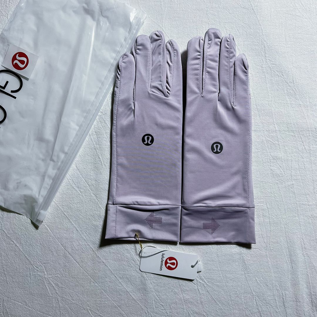 UGG LULU Glove - Image 5