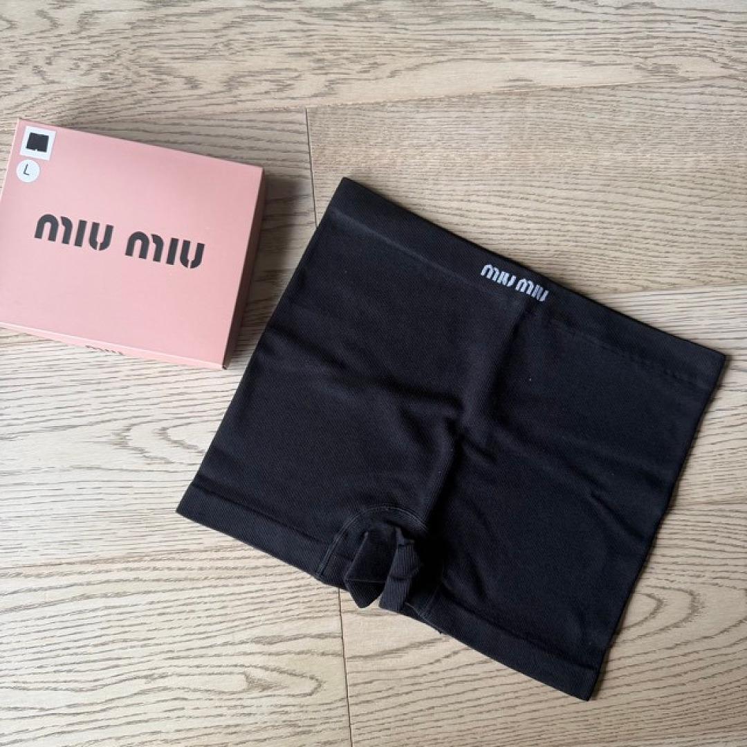 Underwear(Mirror Miumiu, photo 1