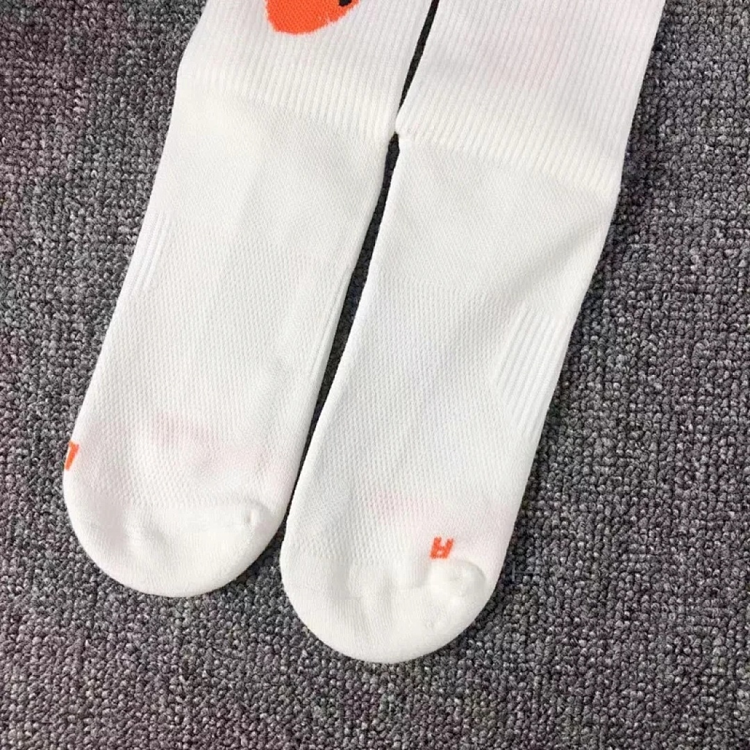 Accessiories NK Orange Hook Socks - Image 7