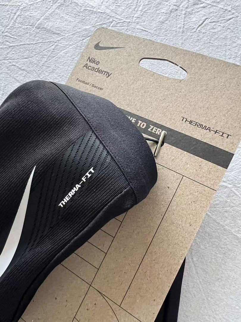 Accessiories Glove Label - Image 3