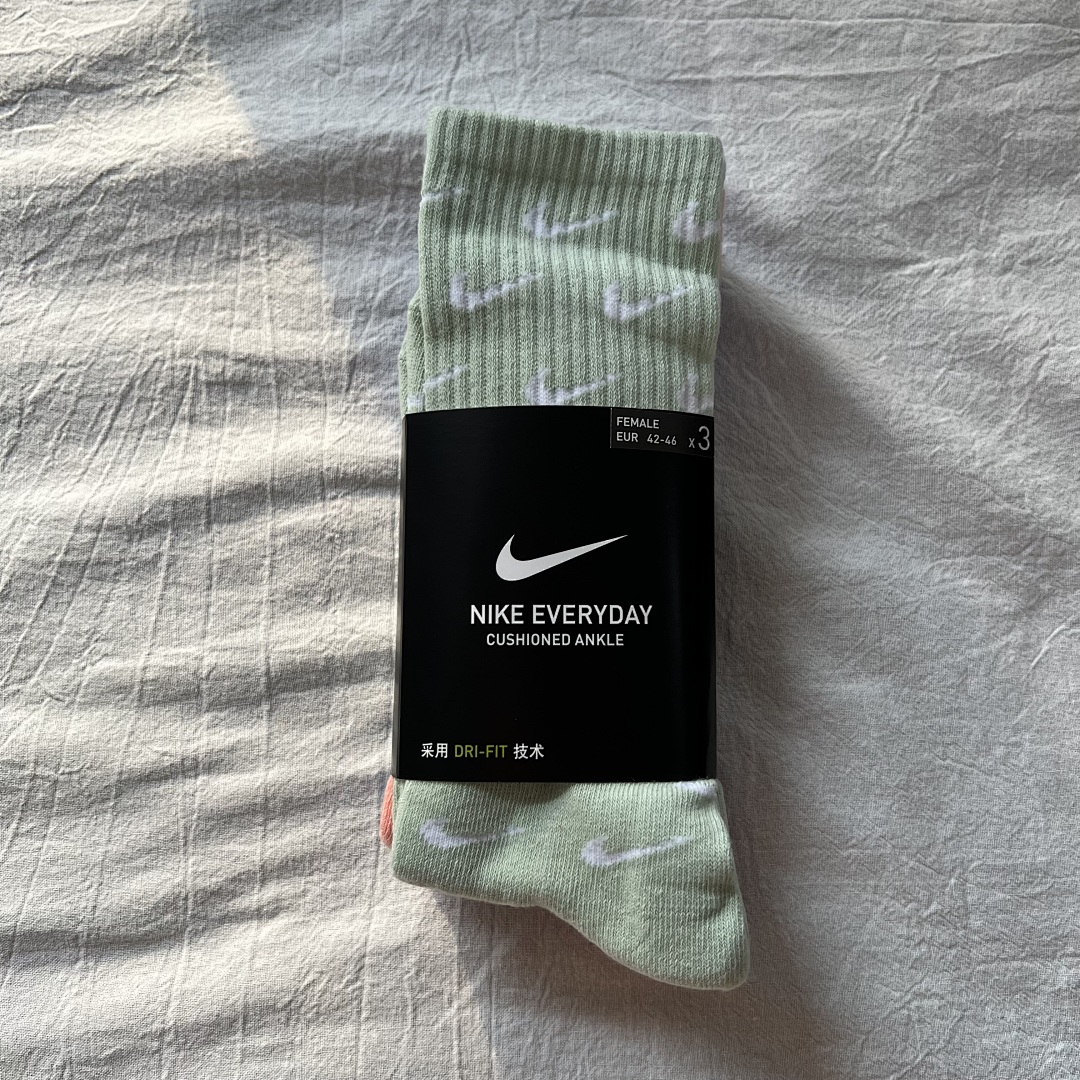 Accessiories Alll Logo NK Socks 3Pac A Set - Image 3