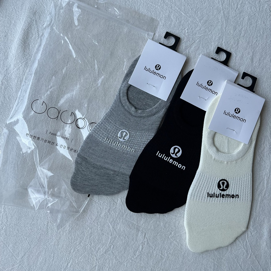 UGG Lulu Boat Socks