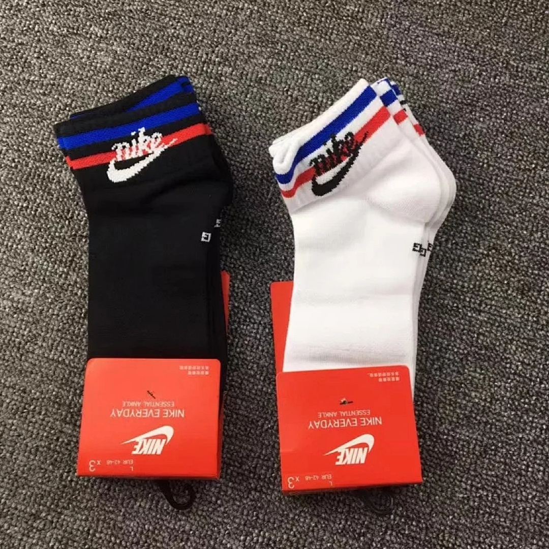 Accessiories NK Socks Red Blue Striped Three Pairs