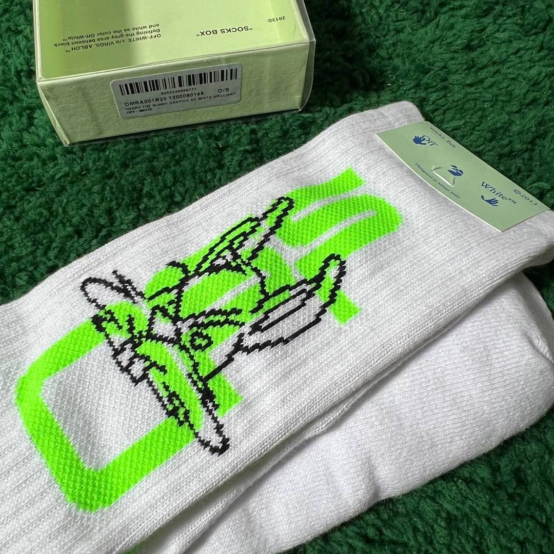 Accessiories OFF WHITE HAPPY THE BUNNY GRAPHIC SOCKS 1:1 With Box And Sticker - Image 10