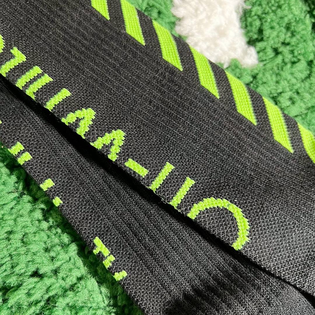 Accessiories OFF WHITE 19Ss Towel Socks With Box - Image 11