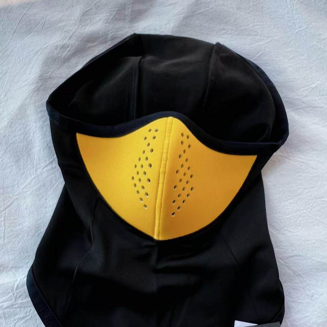 Christian Louboutin S X T RTG Balaclava - Image 19