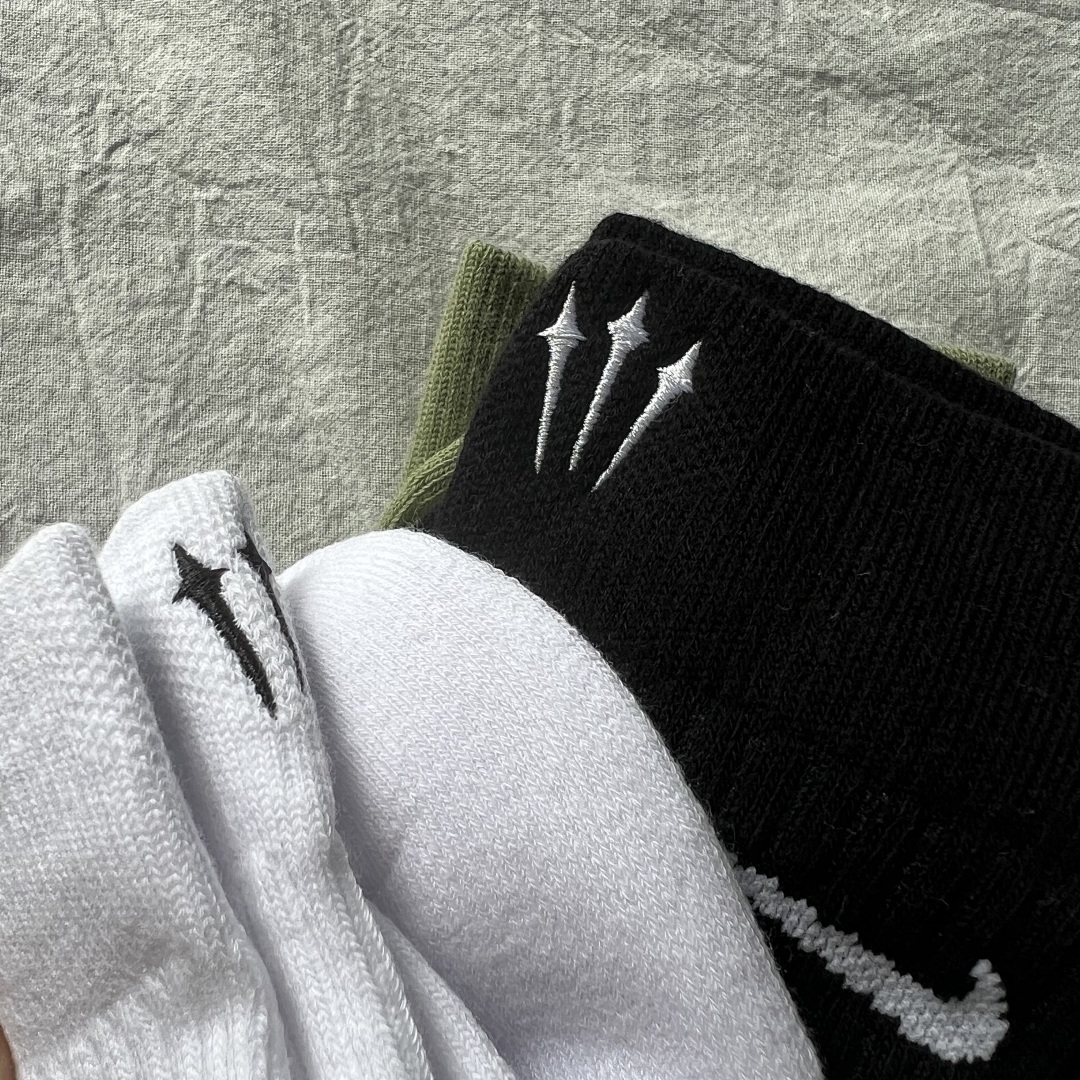 Accessiories NK X NOCTA 2024 Towel Socks (Size L & XL) - Image 5