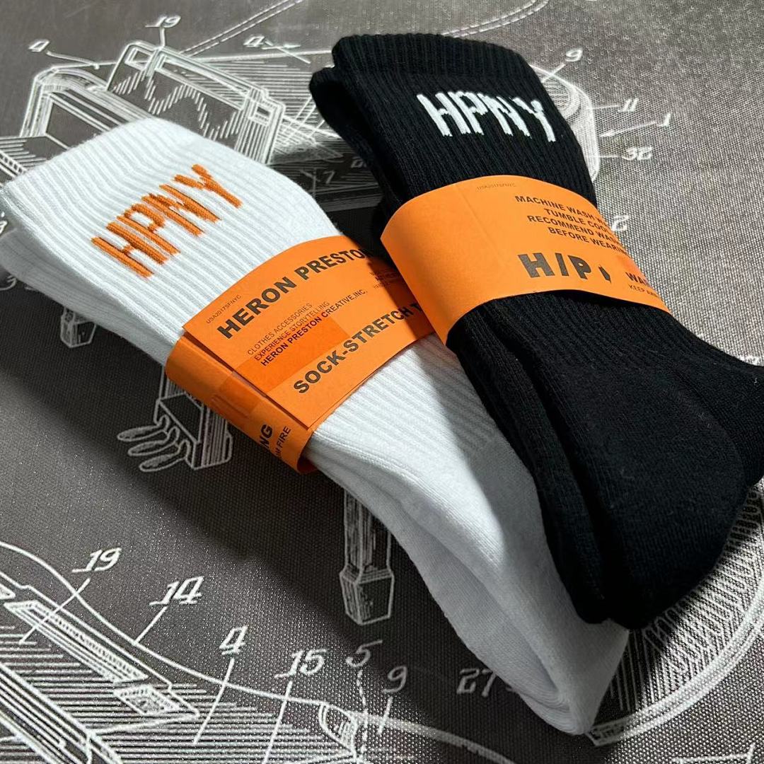 On Running 1:1 HERON Preston 2023 HPNY - Image 2