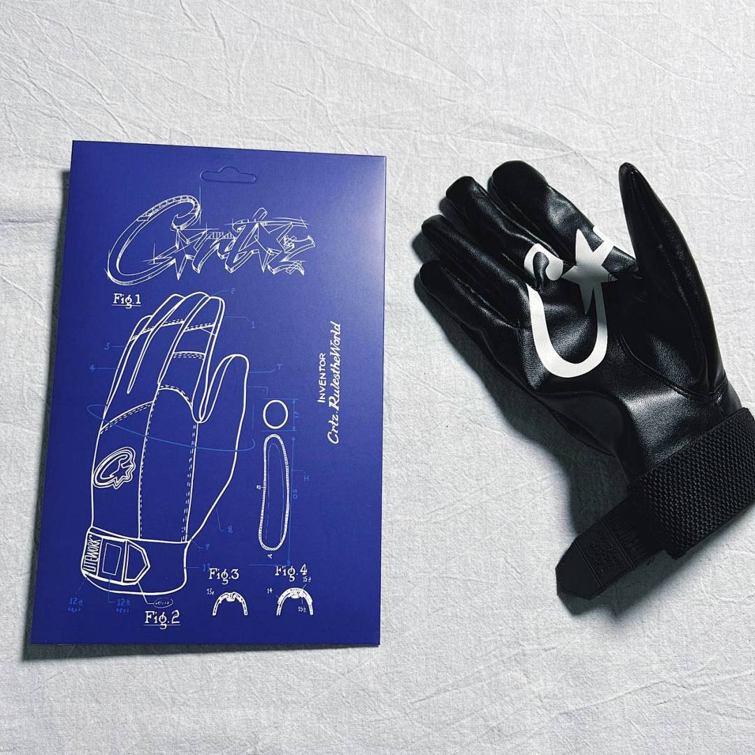 Hats CO Leather Glove Black With Packaing - Image 13