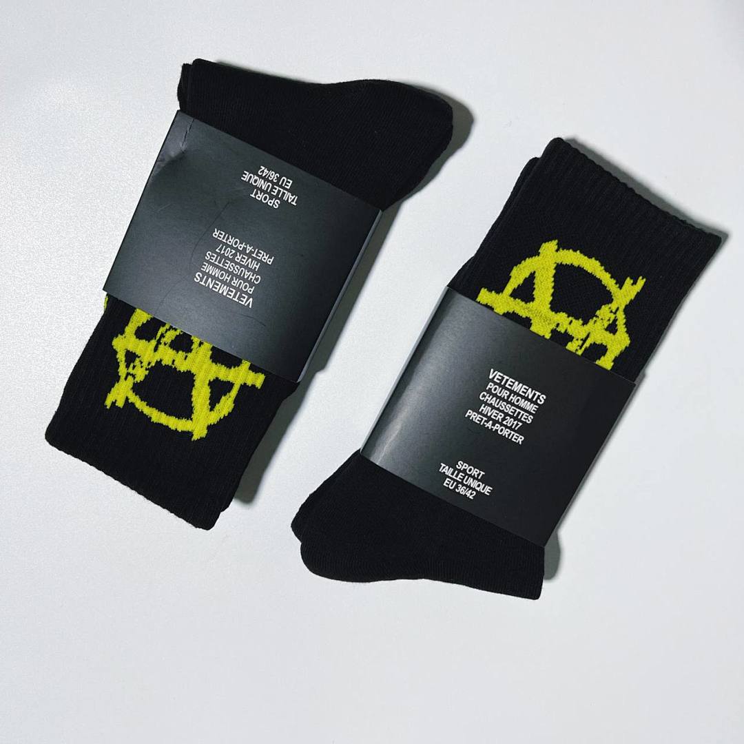 Accessiories VETEMENTS TOWEL SOCKS Black Yellow Reverse A 1:1 - Image 7