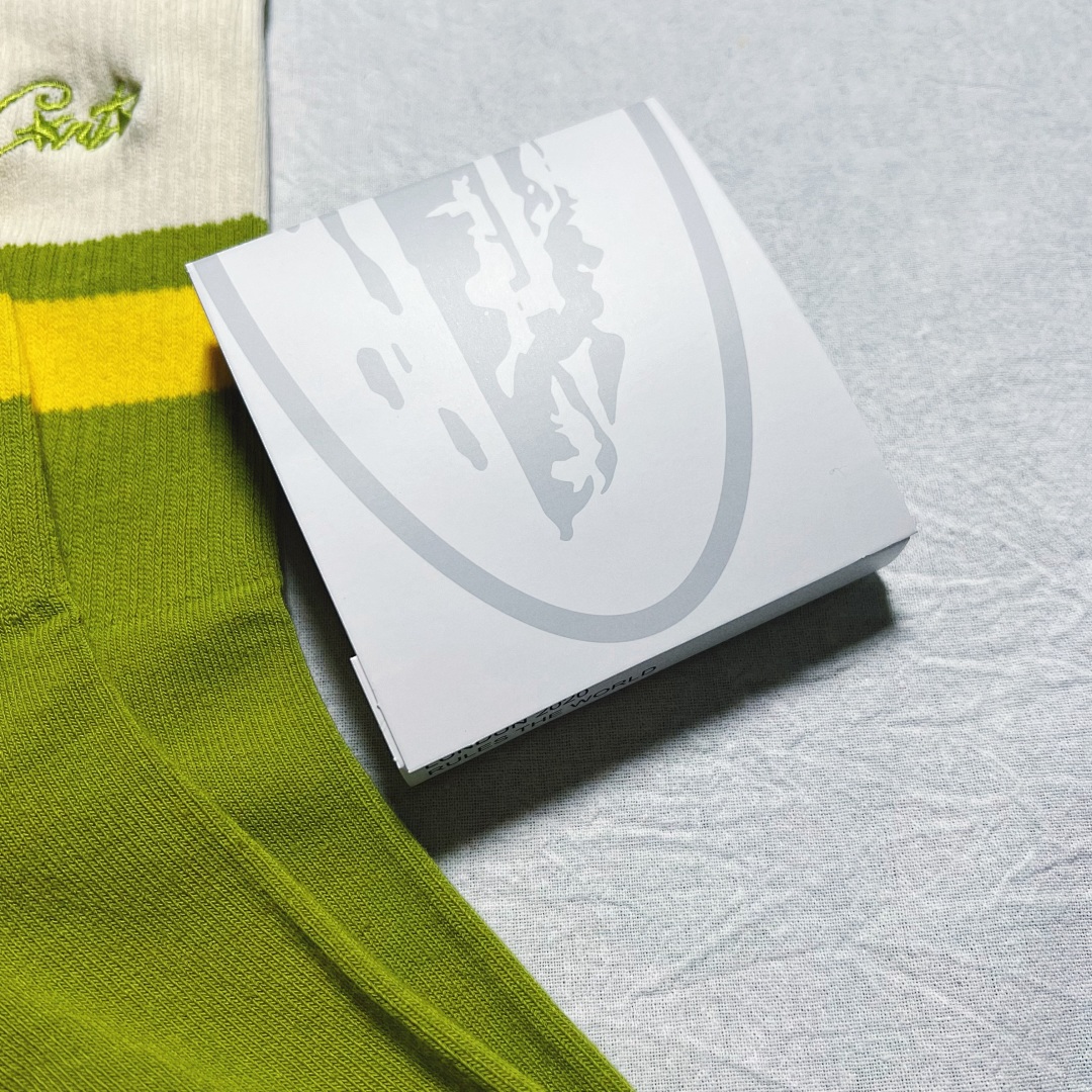 Accessiories CO Green Embroidery Socks - Image 8