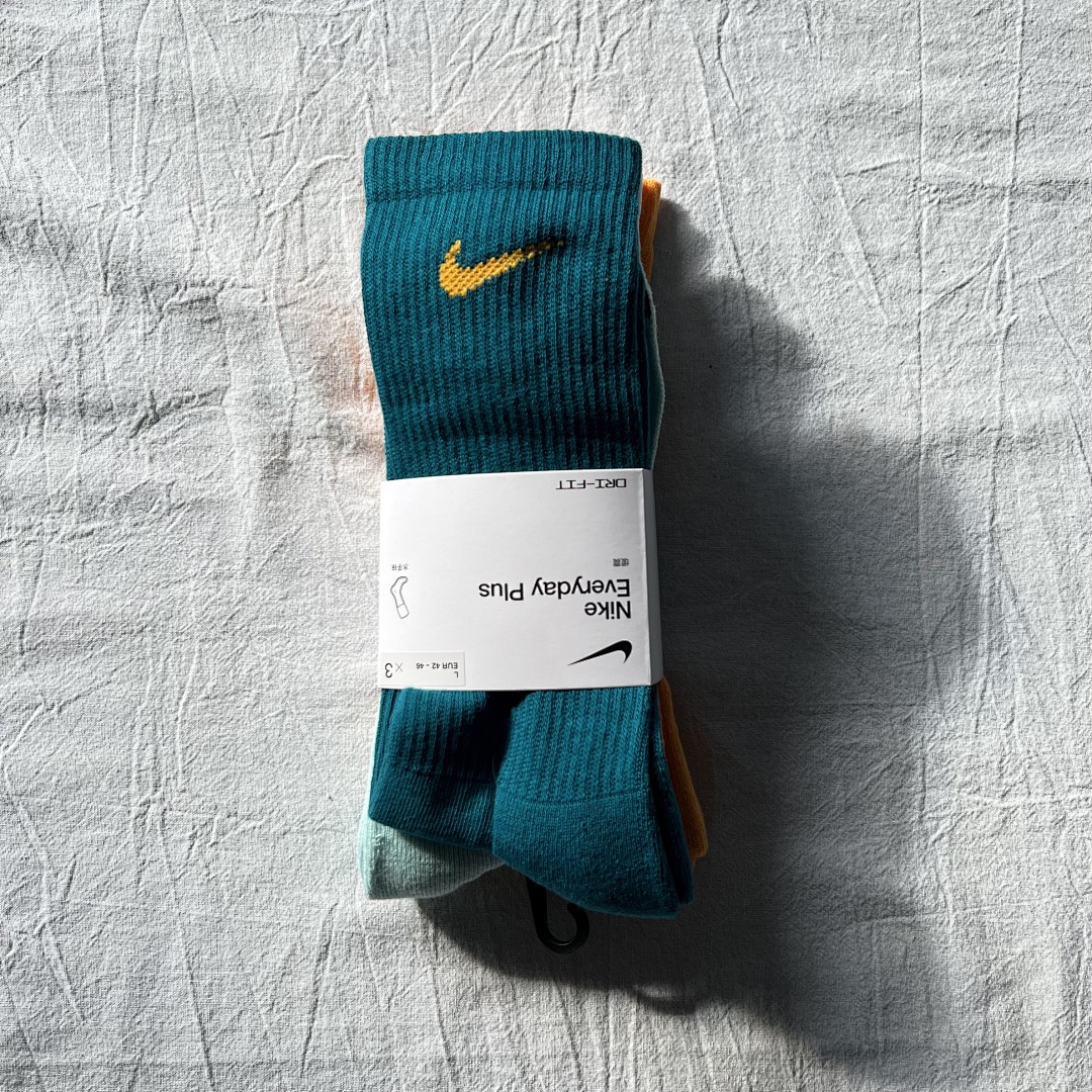 Accessiories NK New Color Towel Trick Socks 3 Pac A Set - Image 10