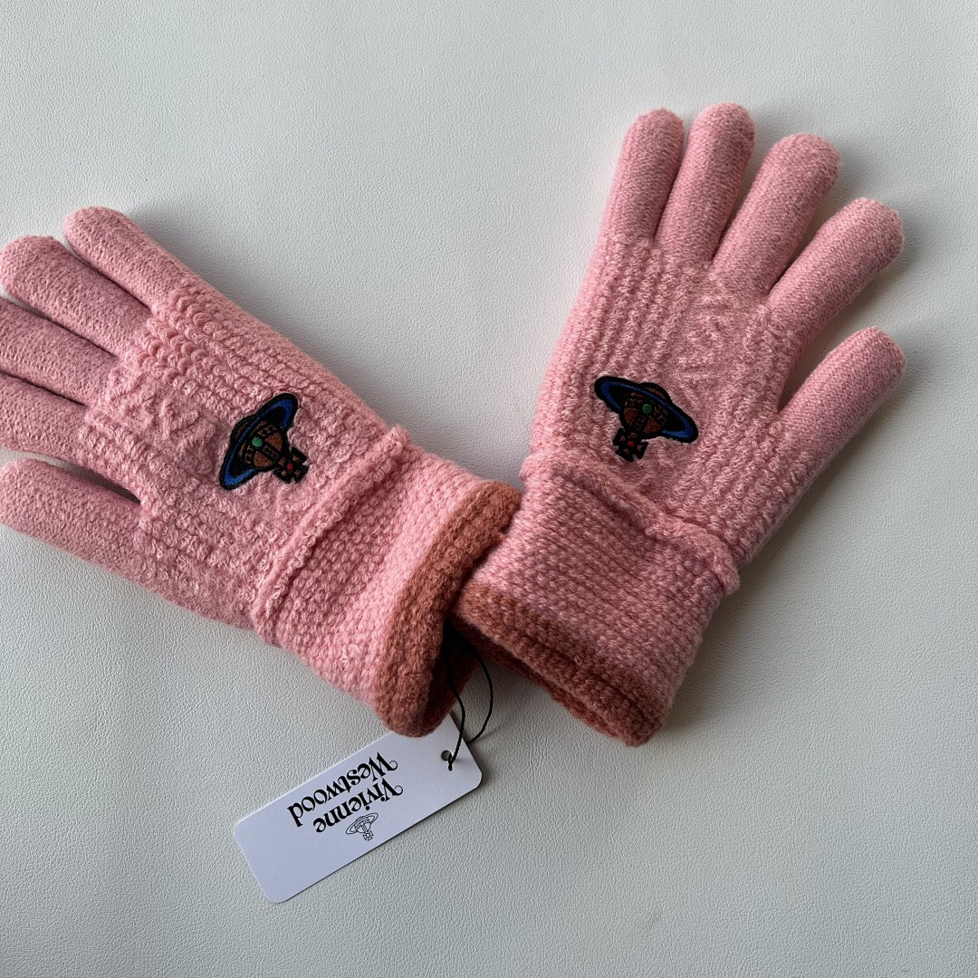 Hats Vivienne Westood Glove - Image 3