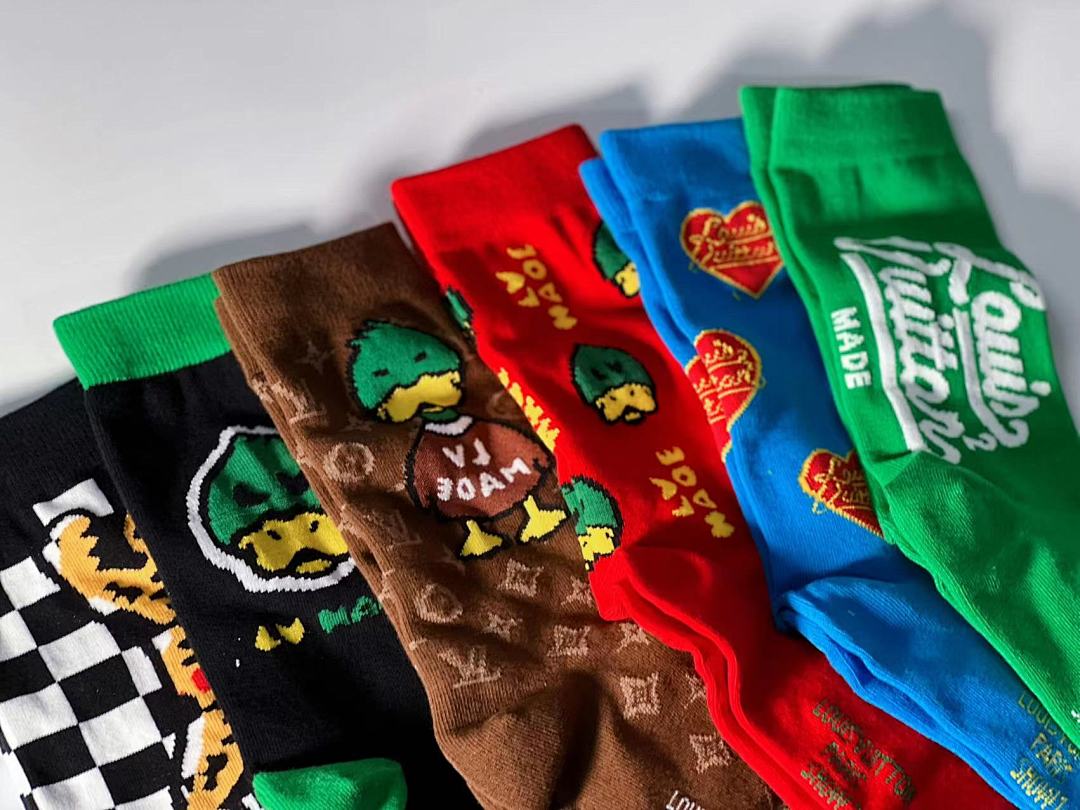 Accessiories 6 Pairs Desinger Socks—— High Box - Image 6