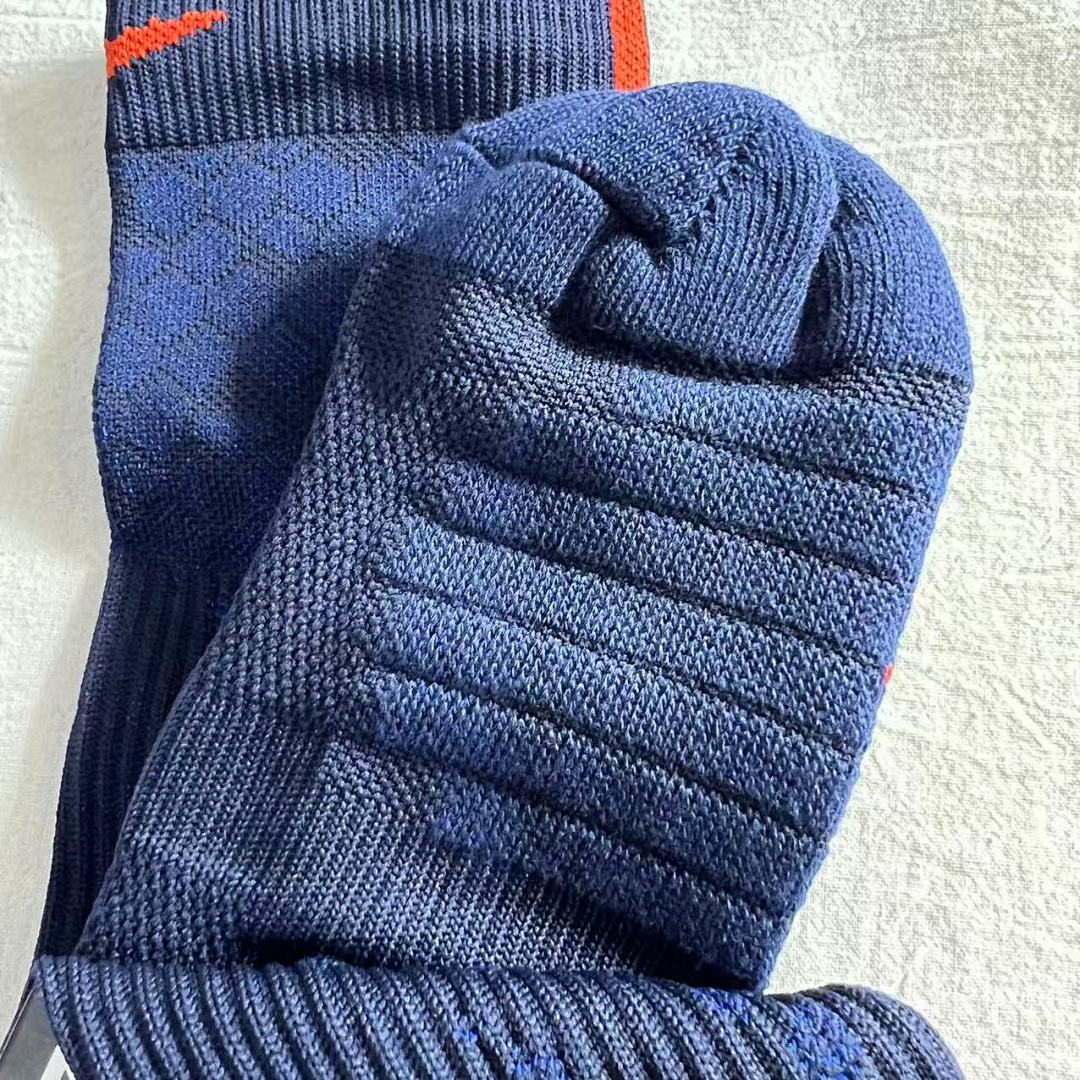 Accessiories Sports Socks - Image 3
