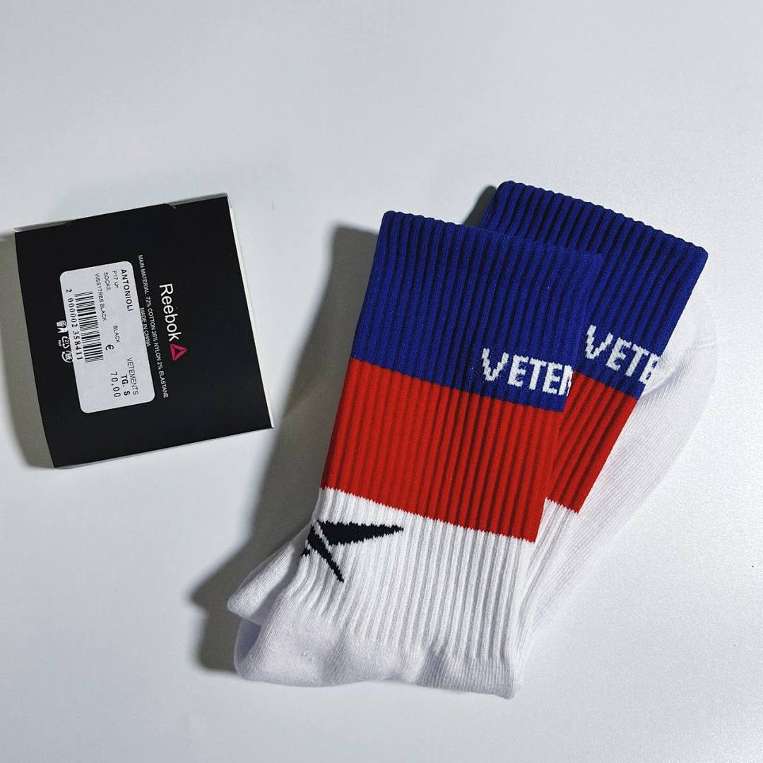 Accessiories 1:1 Vetements Red And Blue Towel Flat Socks Patchwork - Image 6