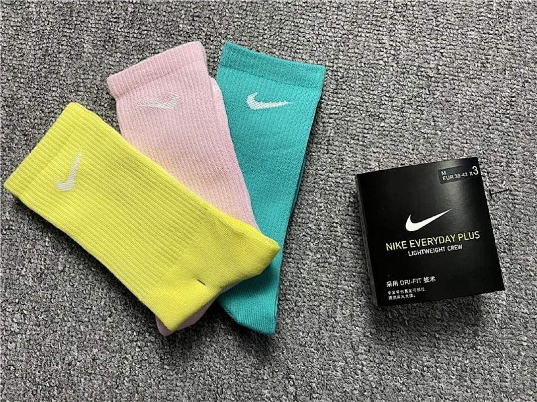Accessiories NK Socks Color Triple Mens Womens Mid - Image 9