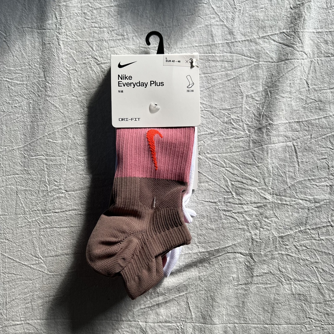 Accessiories NK Short Cut Towel Bottom Socks 3Pac A Set - Image 11