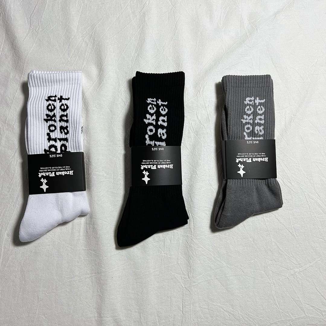 BROKEN PLANET Socks, photo 1