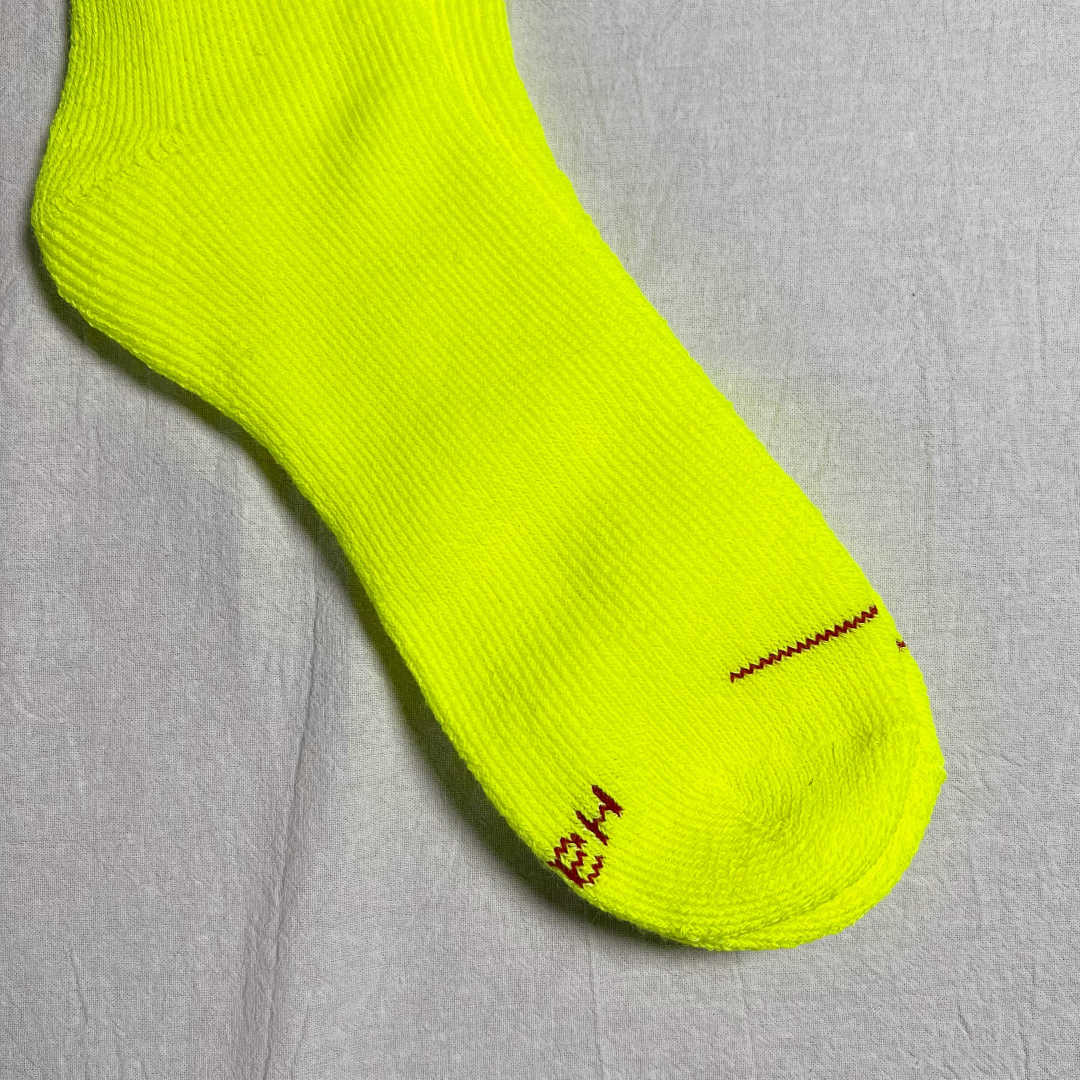 Accessiories SU* Fluorescent Light Green SOCKS Soldout - Image 3
