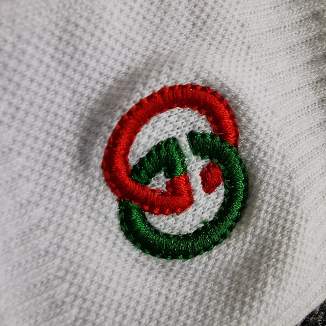 Accessiories Red And Green G Socks - Image 3