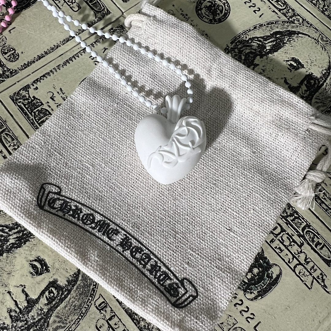 Chanel CHROME HEARTS Necklace - Image 5