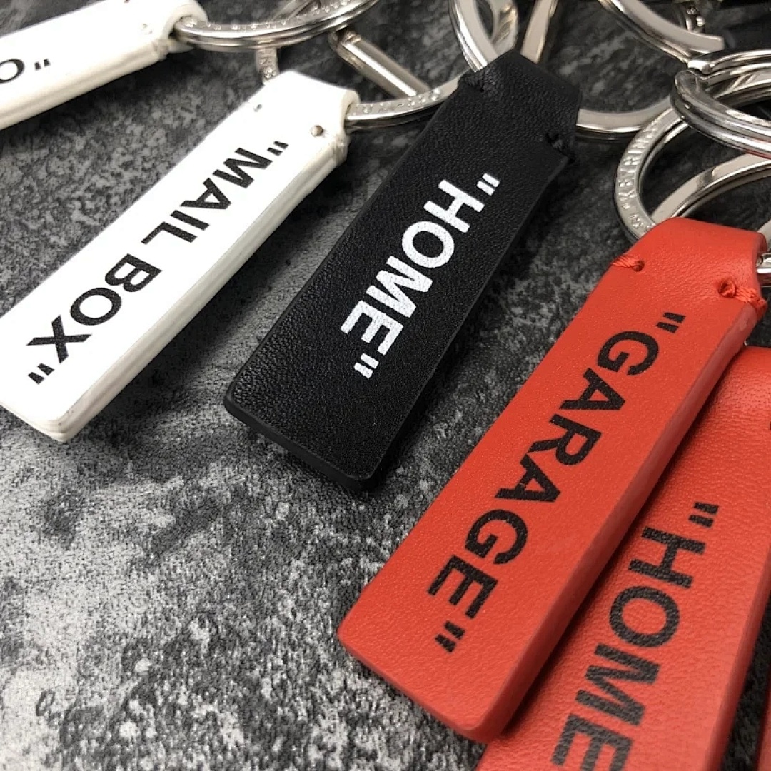 Chanel OFF White Label Keyring - Image 9