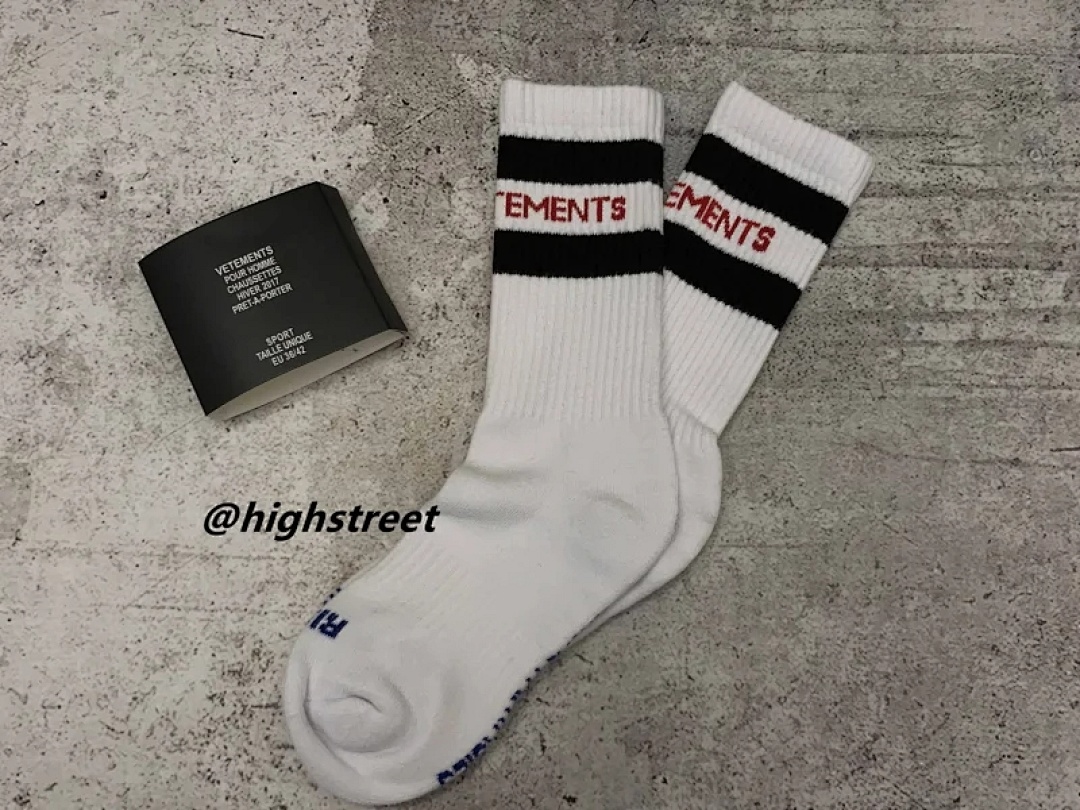 Accessiories 1:1 Vetements Socks - Image 25