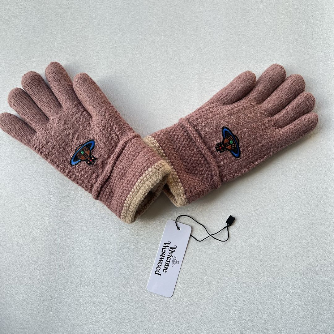 Hats Vivienne Westood Glove - Image 5
