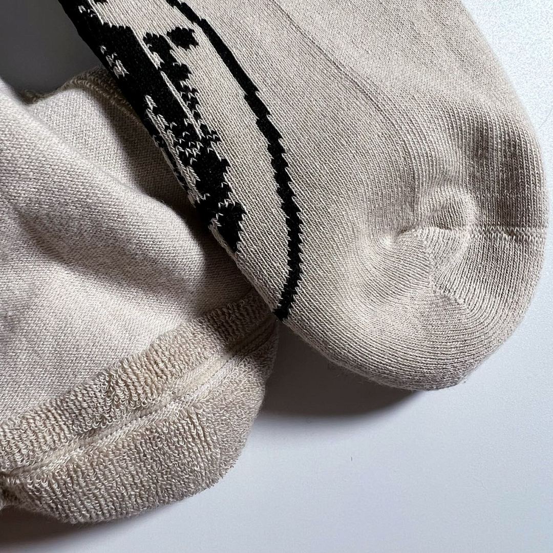 Accessiories 1: 1 Co Grey Yellow Rare Color Socks - Image 9