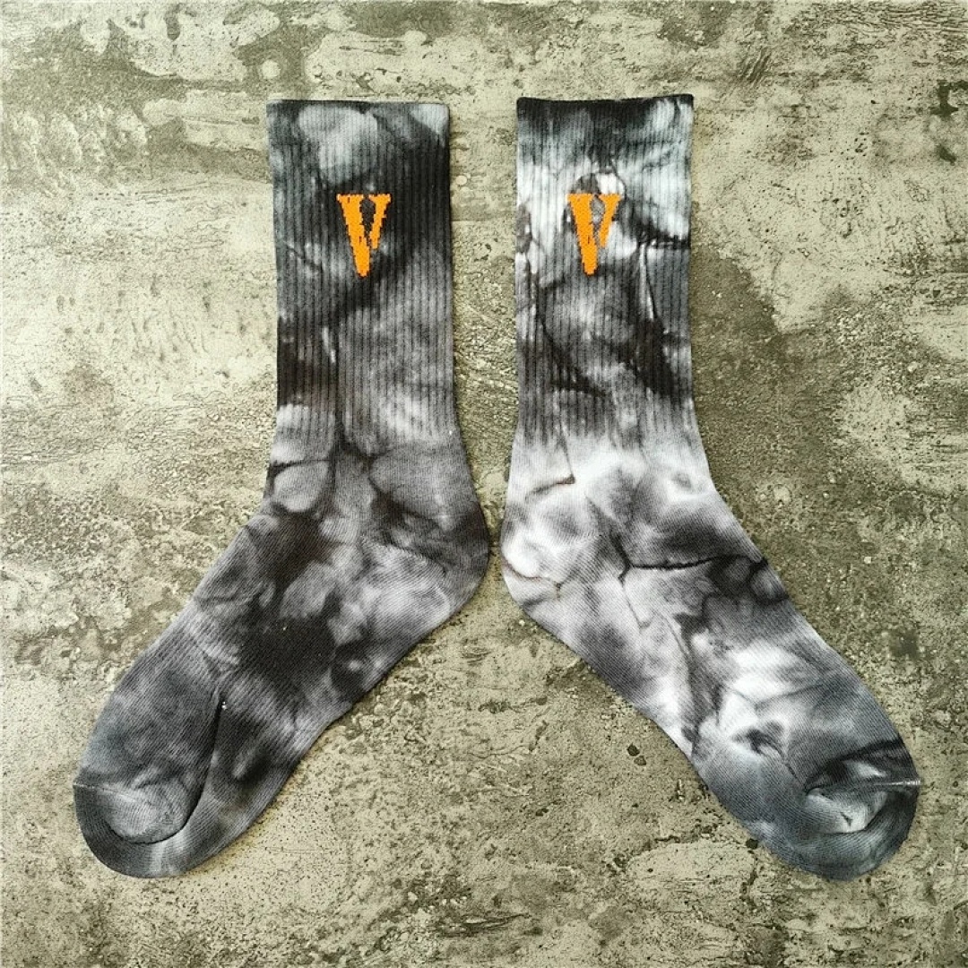 On Running Tie Dye Vlone Limited Exclusive - Image 5