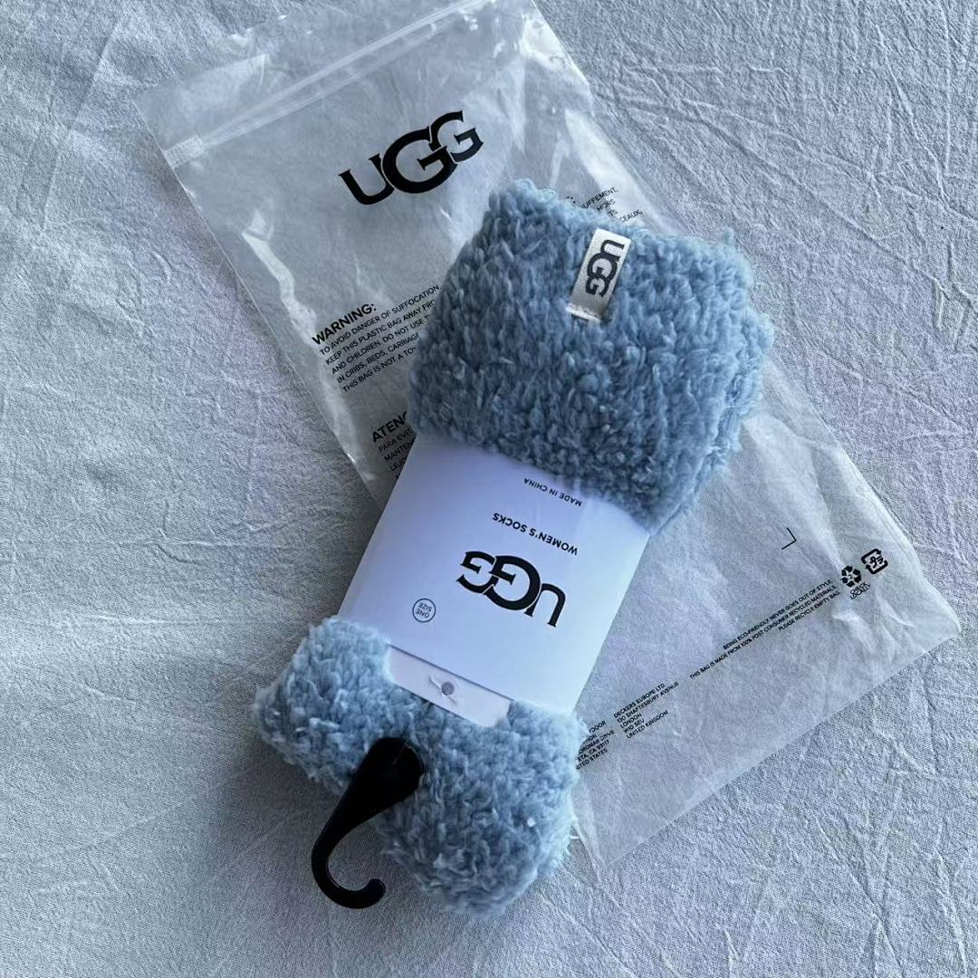 UGG Soft Fuzzy Socks - Image 7