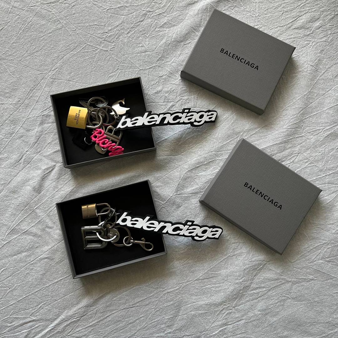 Chanel Bb Kenchain - Image 12