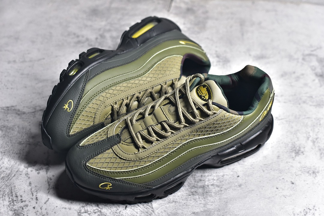 Accessiories Co X NK Air Max 9 - Image 2