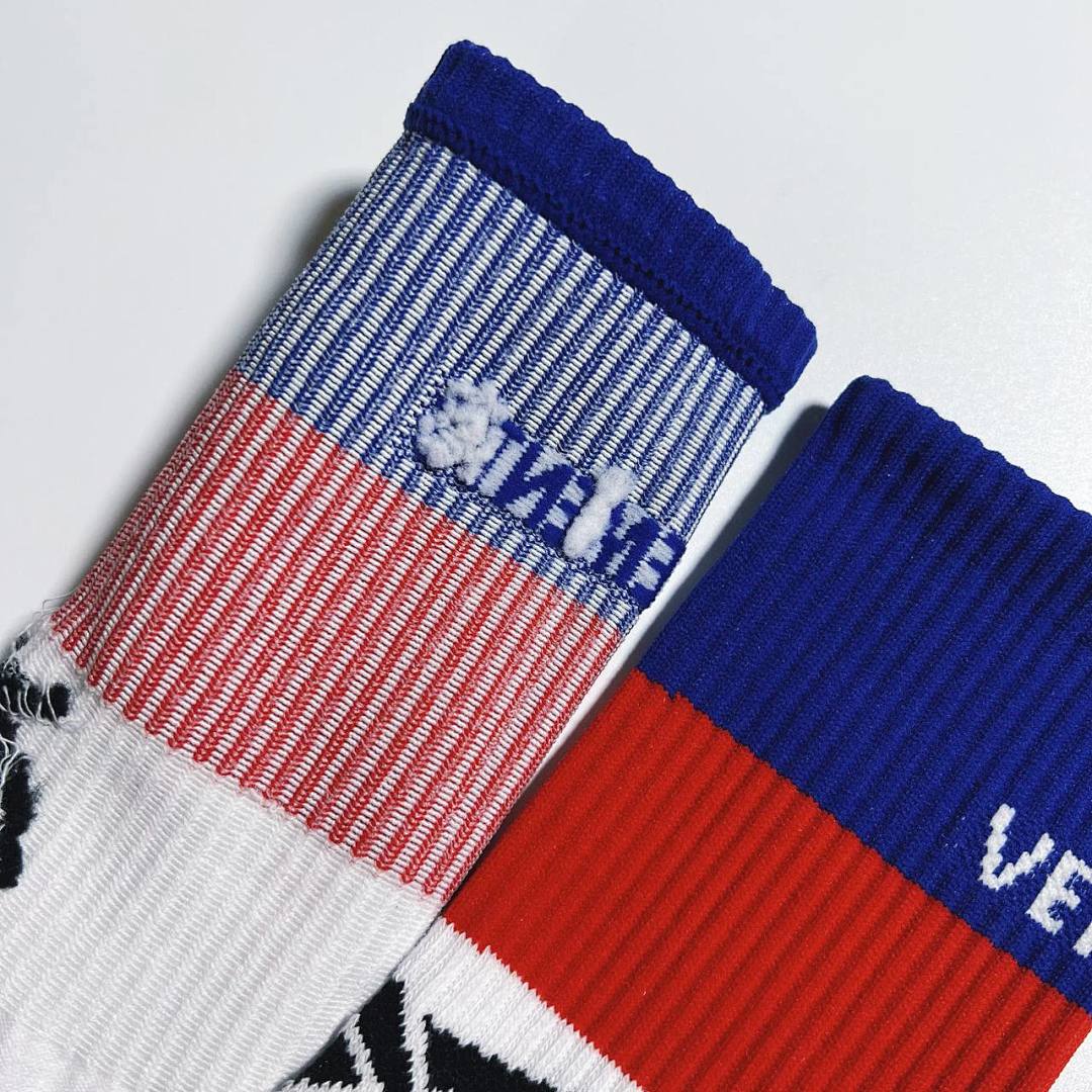 Accessiories 1:1 Vetements Red And Blue Towel Flat Socks Patchwork - Image 7
