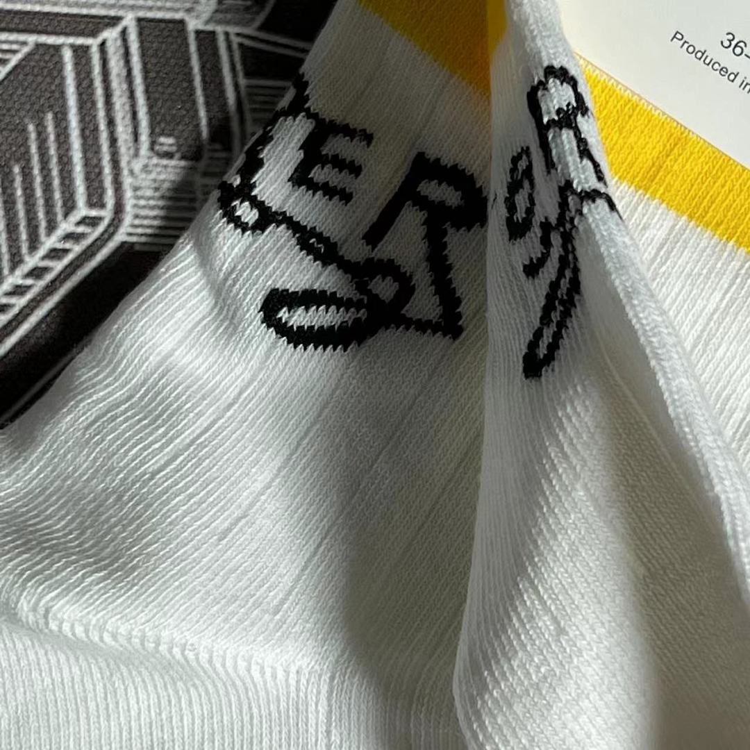 Accessiories Very Socks 3 - Image 3