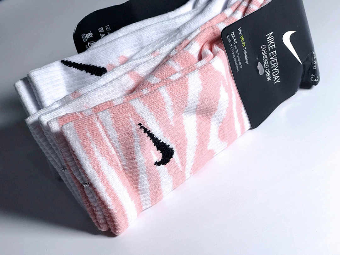 Accessiories NK New Pink 3 Pacs Towel Socks - Image 5