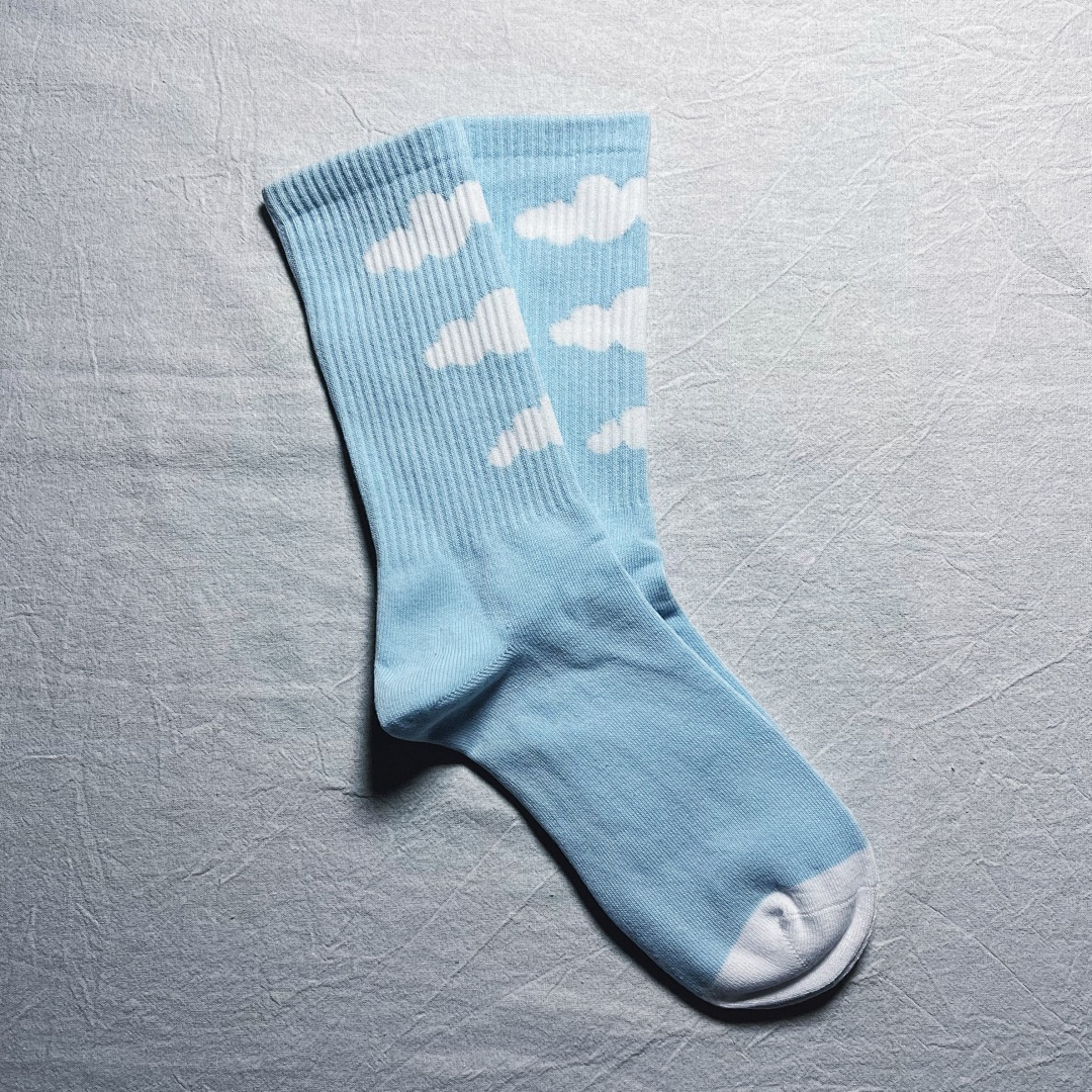 Accessiories GOLF Blue Sky White Cloud Small New Mid Socks - Image 5