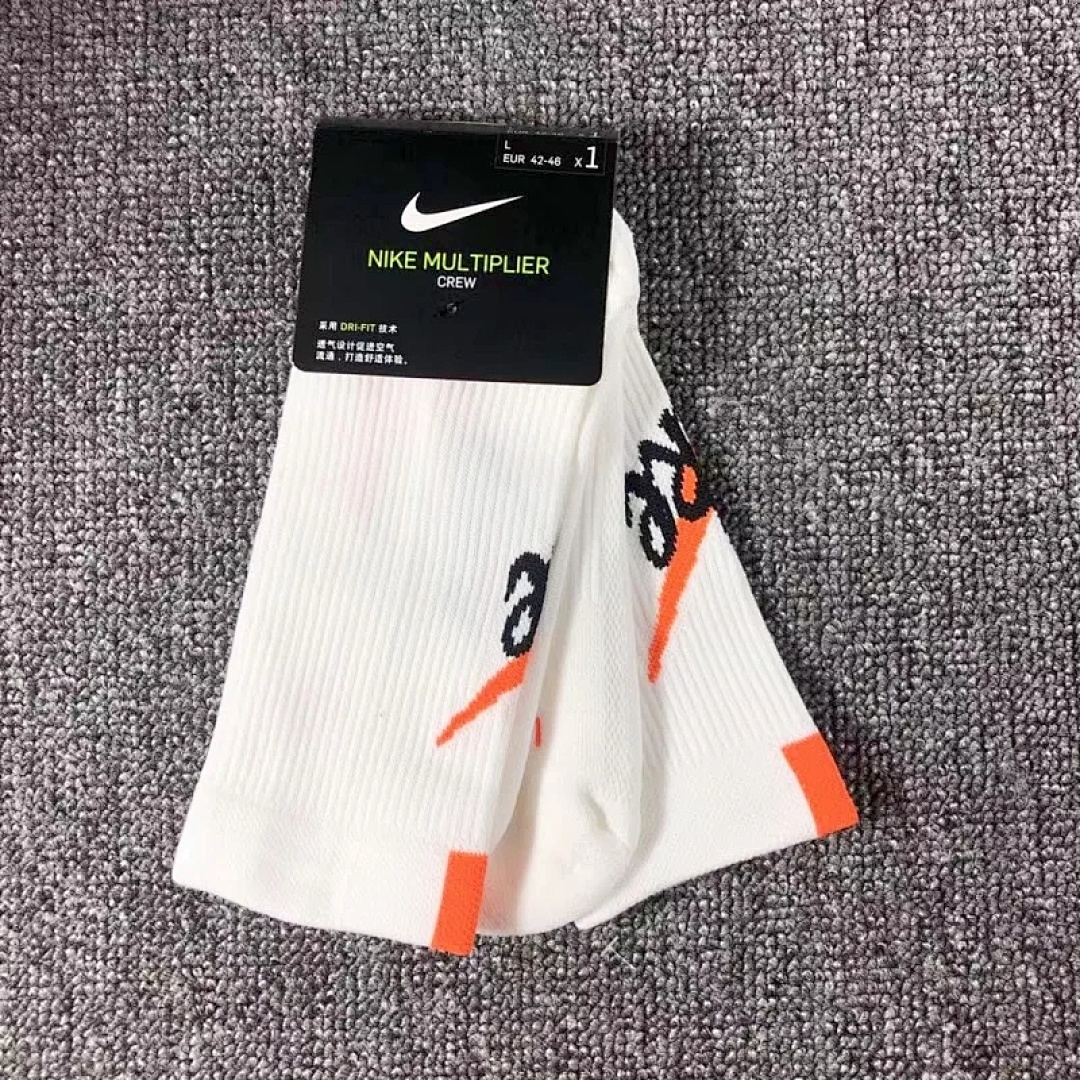Accessiories NK Orange Hook Socks - Image 3