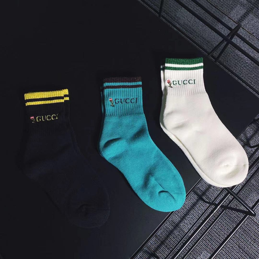Accessiories Small Floral Embroidered Fleece Sole Socks