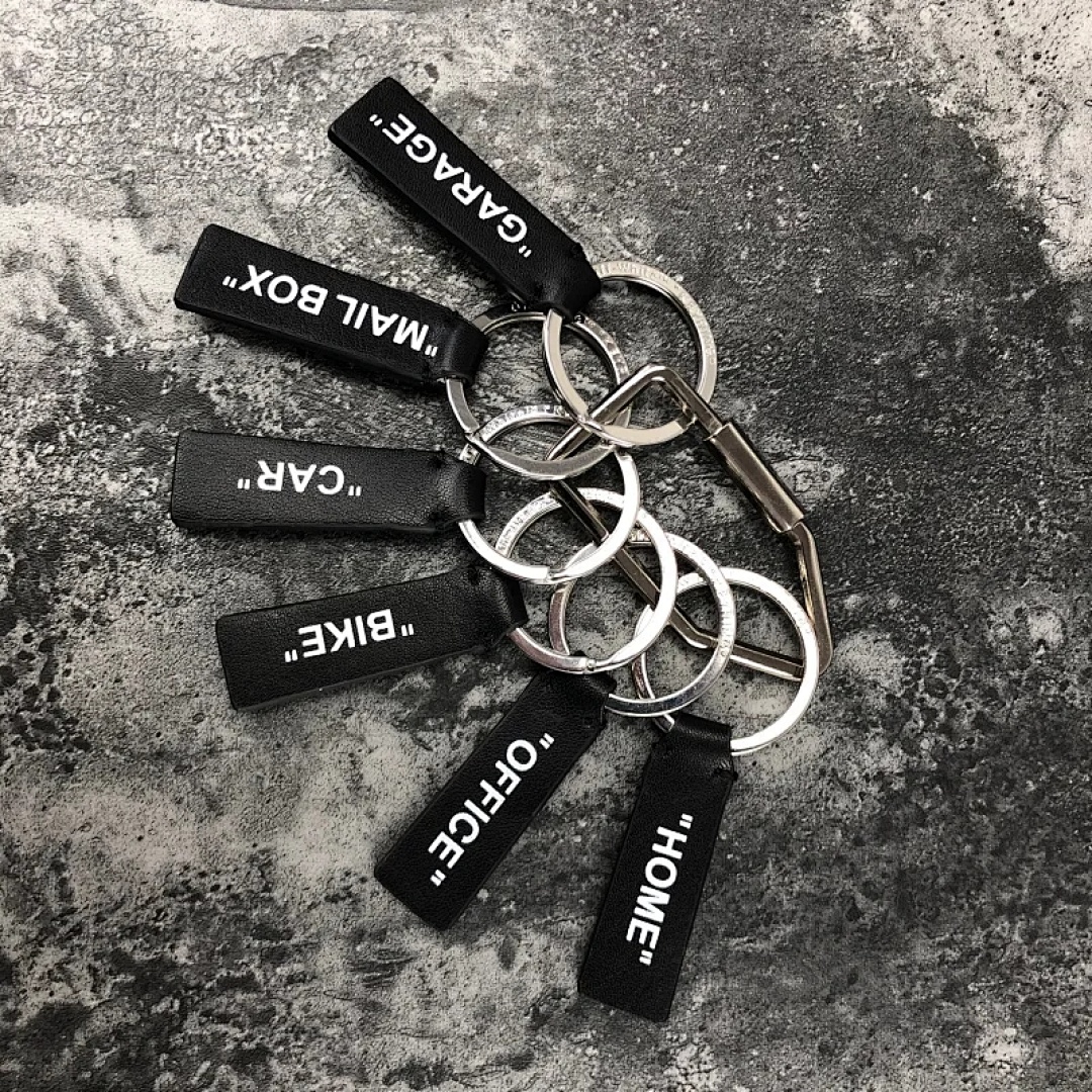 Chanel OFF White Label Keyring - Image 2