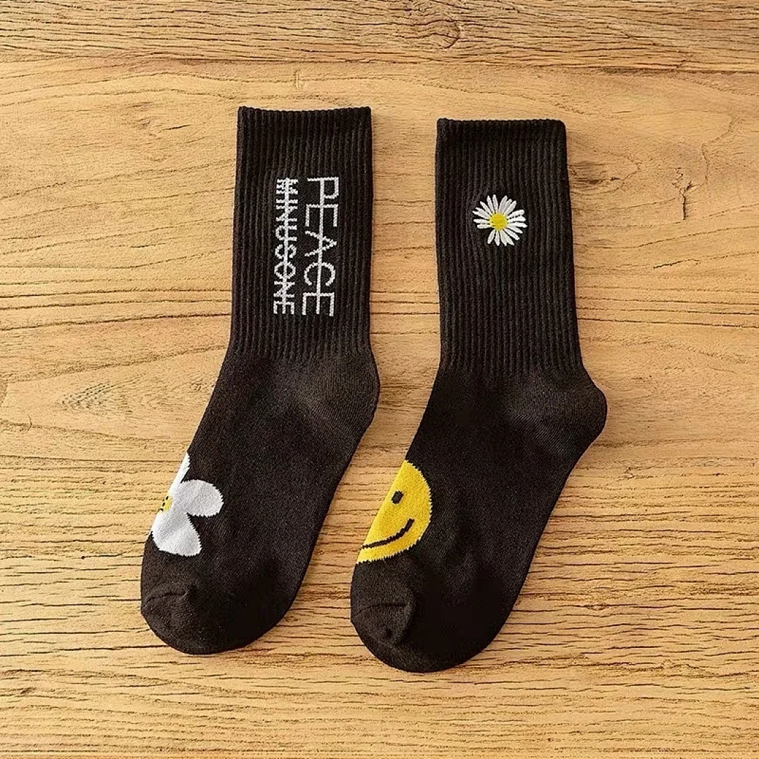 Accessiories G-DRAGON Socks - Image 3
