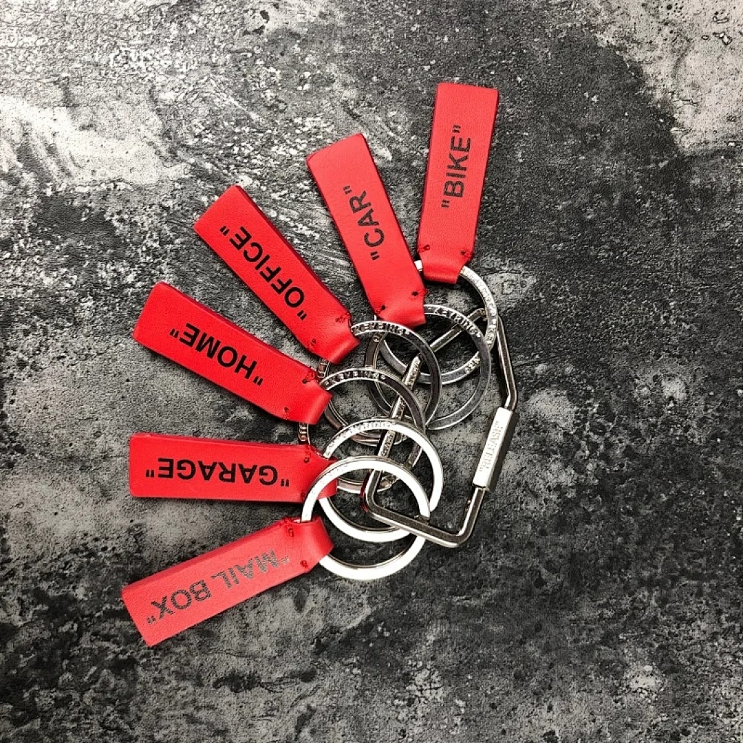 Chanel OFF White Label Keyring - Image 4